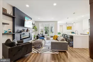 17 E Hartwick Dr, Montgomery Township, NJ 08558 - Photo 4