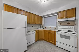 528 Andria Ave, Hillsborough Township, NJ 08844 - Photo 12