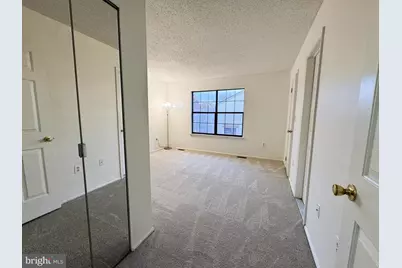 1 Lyon La, Franklin Park, NJ 08823 - Photo 10