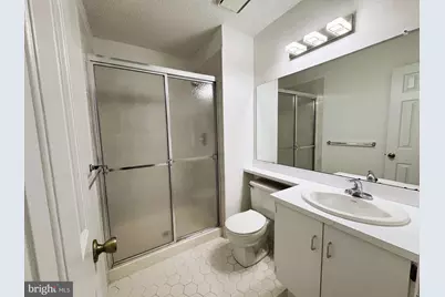 1 Lyon La, Franklin Park, NJ 08823 - Photo 14