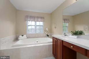 35 Truman Ave, Princeton, NJ 08540 - Photo 22