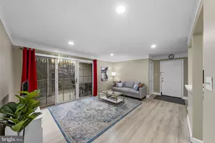 139 Rachel Ct, Franklin Park, NJ 08823 - Photo 2