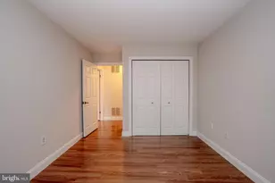 22 Amberly Ct, Franklin Park, NJ 08823 - Photo 16