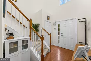 7 Edith Dr, Franklin Township, NJ 08873 - Photo 2