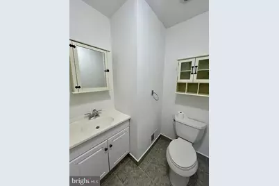 402 Windsor Court, Hillsborough Township, NJ 08844 - Photo 32