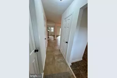 402 Windsor Court, Hillsborough Township, NJ 08844 - Photo 10