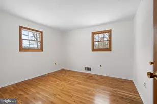 8 Liberty Ln, Franklin Township, NJ 08873 - Photo 20