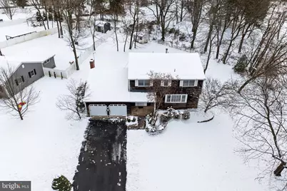 8 Liberty La, Franklin Township, NJ 08873 - Photo 4