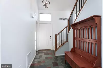 71 Avebury Place, Franklin Township, NJ 08873 - Photo 2