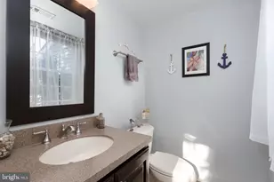 71 Avebury Pl, Franklin Township, NJ 08873 - Photo 10