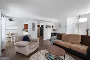 71 Avebury Pl, Franklin Township, NJ 08873 - Photo 6