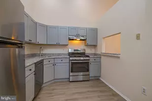 29 Amberly Ct, Franklin Park, NJ 08823 - Photo 12