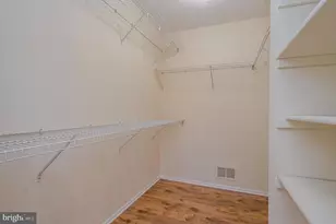 29 Amberly Ct, Franklin Park, NJ 08823 - Photo 20