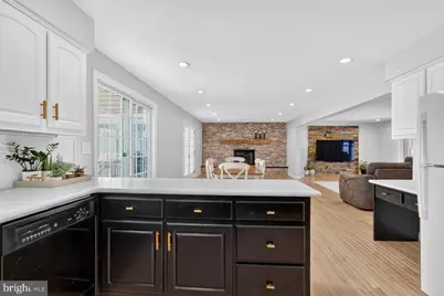 100 Knickerbocker Drive, Montgomery Township, NJ 08502 - Photo 12