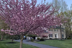 100 Knickerbocker Dr, Montgomery Township, NJ 08502 - Photo 2