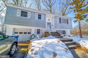 152 & 156 Clinton St, Franklin Township, NJ 08873 - Photo 2