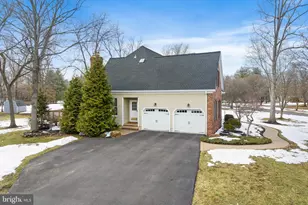 85 Catskill Ct, Montgomery Township, NJ 08502 - Photo 34