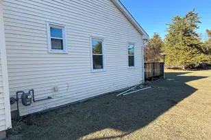 15B Delar Pkwy, Franklin Township, NJ 08823 - Photo 4