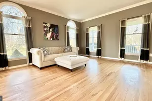 36 Poling Farm Ct, Montgomery Township, NJ 08502 - Photo 6