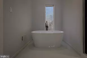 242 Hollow Rd, Montgomery Township, NJ 08558 - Photo 4