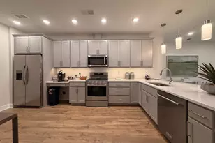 98 Village Dr, Montgomery Township, NJ 08558 - Photo 10