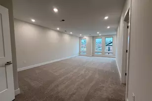 100 Village Dr, Montgomery Township, NJ 08558 - Photo 16