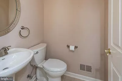 10 Independence Court, Franklin Township, NJ 08873 - Photo 24