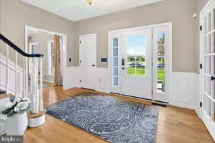 111 Red Oak Way, Montgomery Township, NJ 08502 - Photo 2