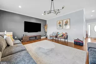 1125 Van Arsdale Dr, Hillsborough Township, NJ 08853 - Photo 14