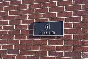 61 Village Dr, Montgomery Township, NJ 08558 - Photo 4