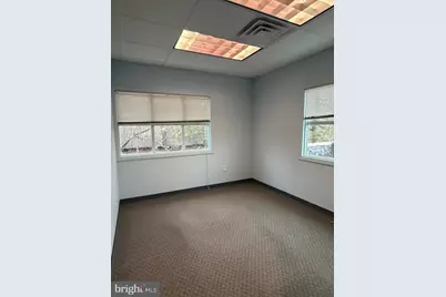 97 Cedar Lane #2ND FLOOR, Trenton, NJ 08823 - Photo 20