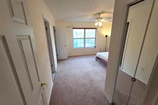 40 Townsend Ct, Franklin Park, NJ 08823 - Photo 14