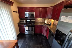 40 Townsend Ct, Franklin Park, NJ 08823 - Photo 8