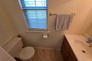 40 Townsend Ct, Franklin Park, NJ 08823 - Photo 12