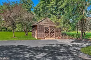 16 Dorland Farm Ct, Montgomery Township, NJ 08558 - Photo 6