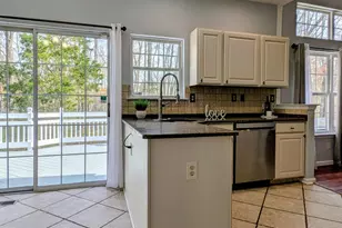 98 Harvard Cir, Princeton, NJ 08540 - Photo 4