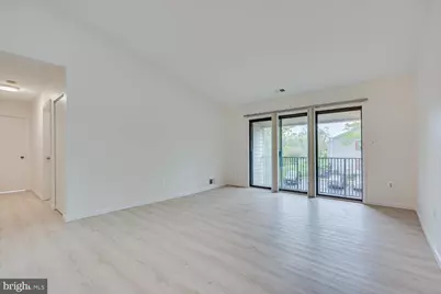 64 Taylor Drive, Franklin Township, NJ 08823 - Photo 6