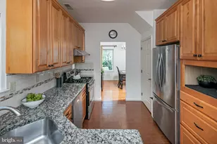 76 Harvard Cir, Princeton, NJ 08540 - Photo 10
