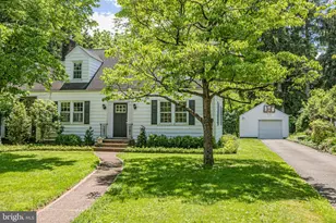 57 Washington St, Rocky Hill, NJ 08553 - Photo 2