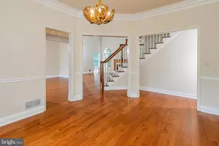 27 Bethpage Dr, Montgomery Township, NJ 08558 - Photo 8