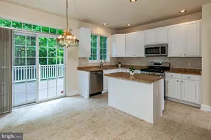 27 Bethpage Dr, Montgomery Township, NJ 08558 - Photo 18