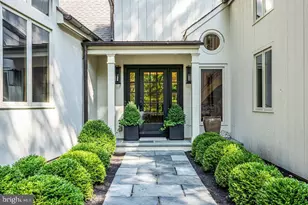 176 Rolling Hill Rd, Montgomery Township, NJ 08558 - Photo 2
