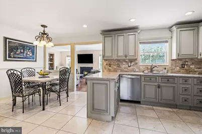 30 Francis Drive, Bridgewater, NJ 08807 - Photo 8