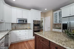 7 Silver Maple Ct, Montgomery Township, NJ 08502 - Photo 20