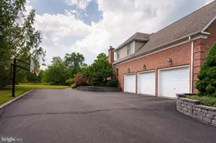 7 Silver Maple Ct, Montgomery Township, NJ 08502 - Photo 56