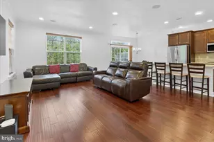 63 Autumn Ln, Montgomery Township, NJ 08558 - Photo 4