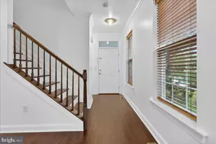 63 Autumn Ln, Montgomery Township, NJ 08558 - Photo 2