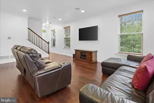 63 Autumn Ln, Montgomery Township, NJ 08558 - Photo 6