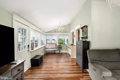 61 Laurel Avenue, Franklin Township, NJ 08528 - Photo 6
