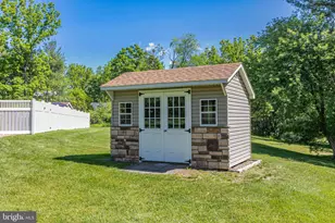 22 Cleveland Cir, Montgomery Township, NJ 08558 - Photo 36